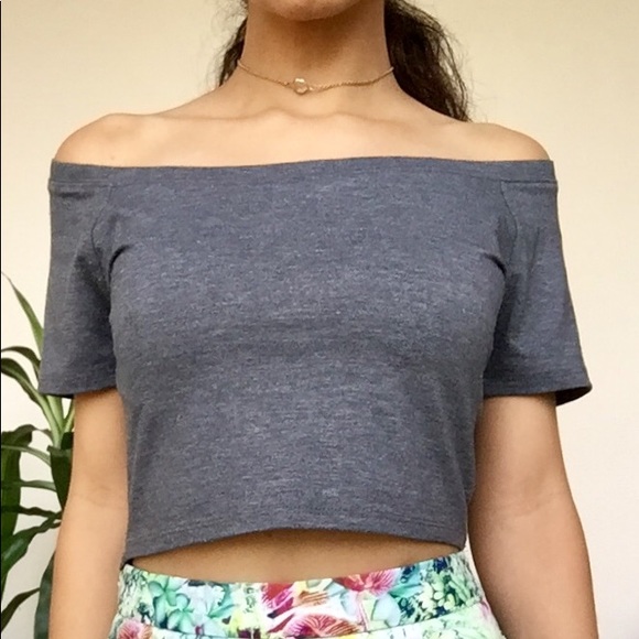 Gray Crop Top - Picture 1 of 3